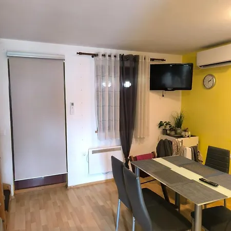 Apartma Dian Lejlighed