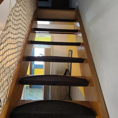 Apartma Dian *