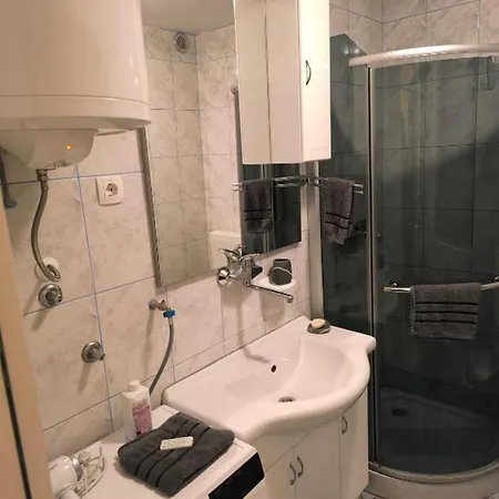 Apartma Dian