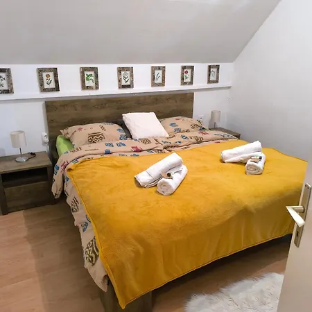 Appartement Apartma Dian *